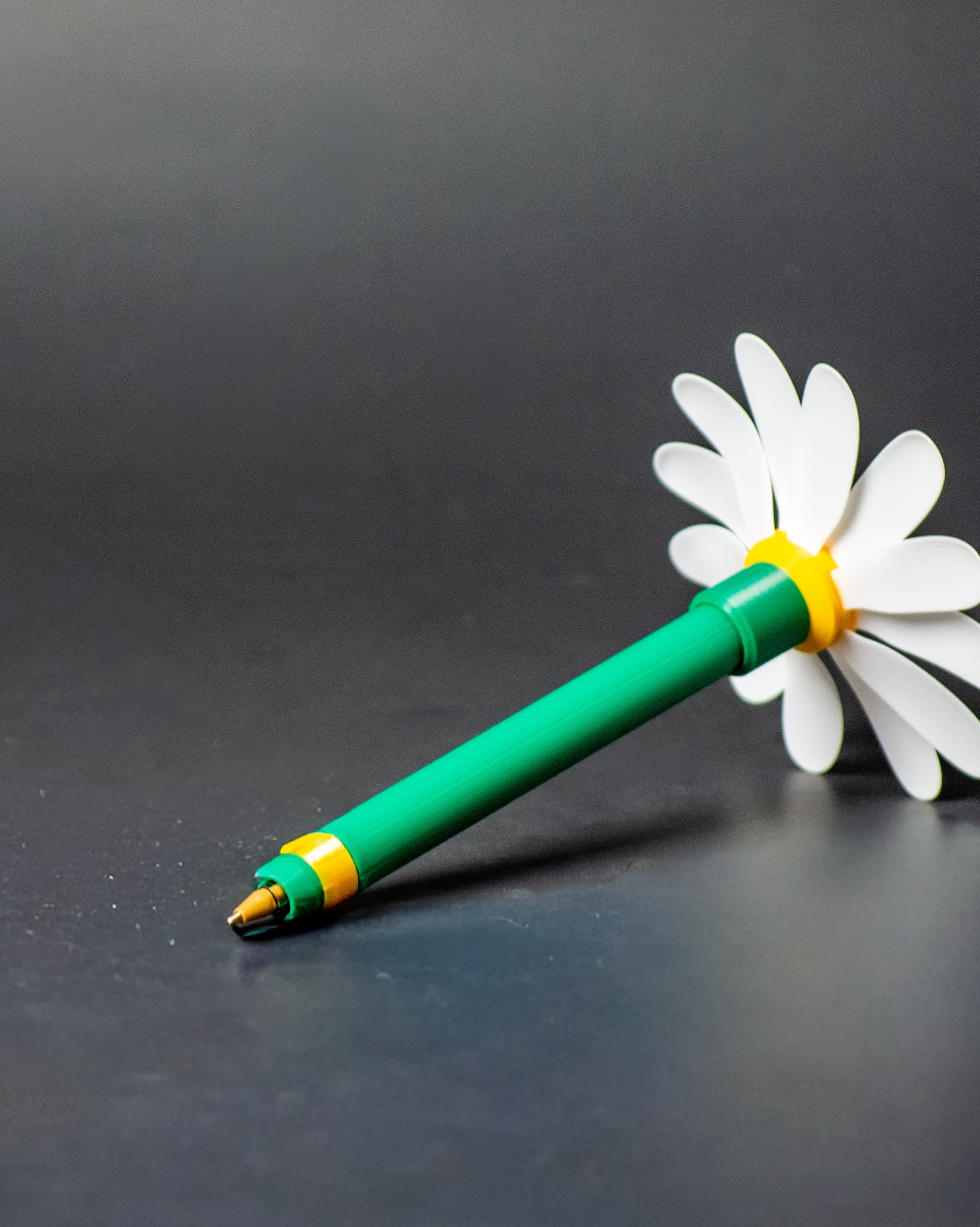 Flower Pen 3d model