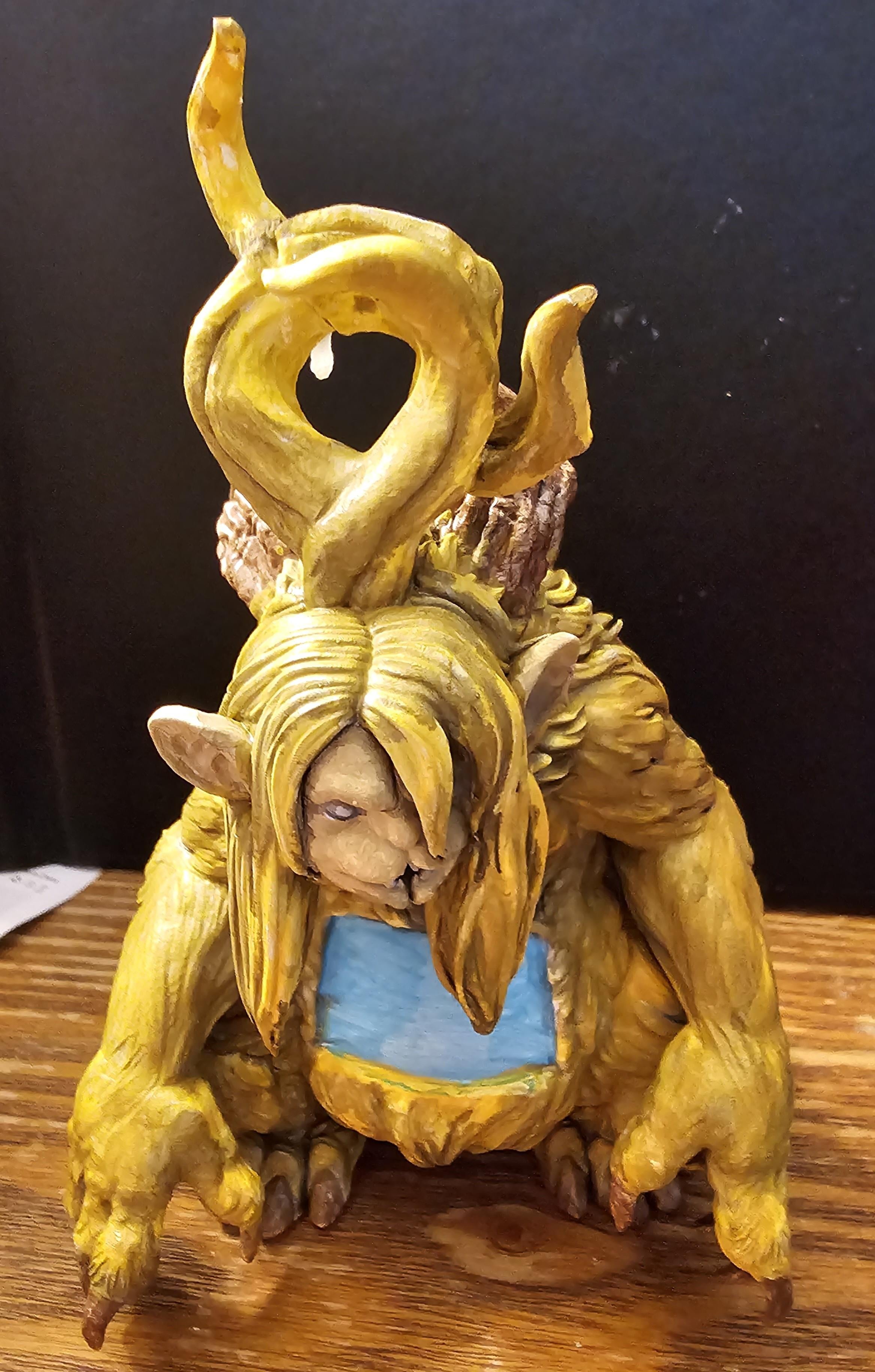 Her horn failed during printing so I had to slice a new one and attach it as best as possible.