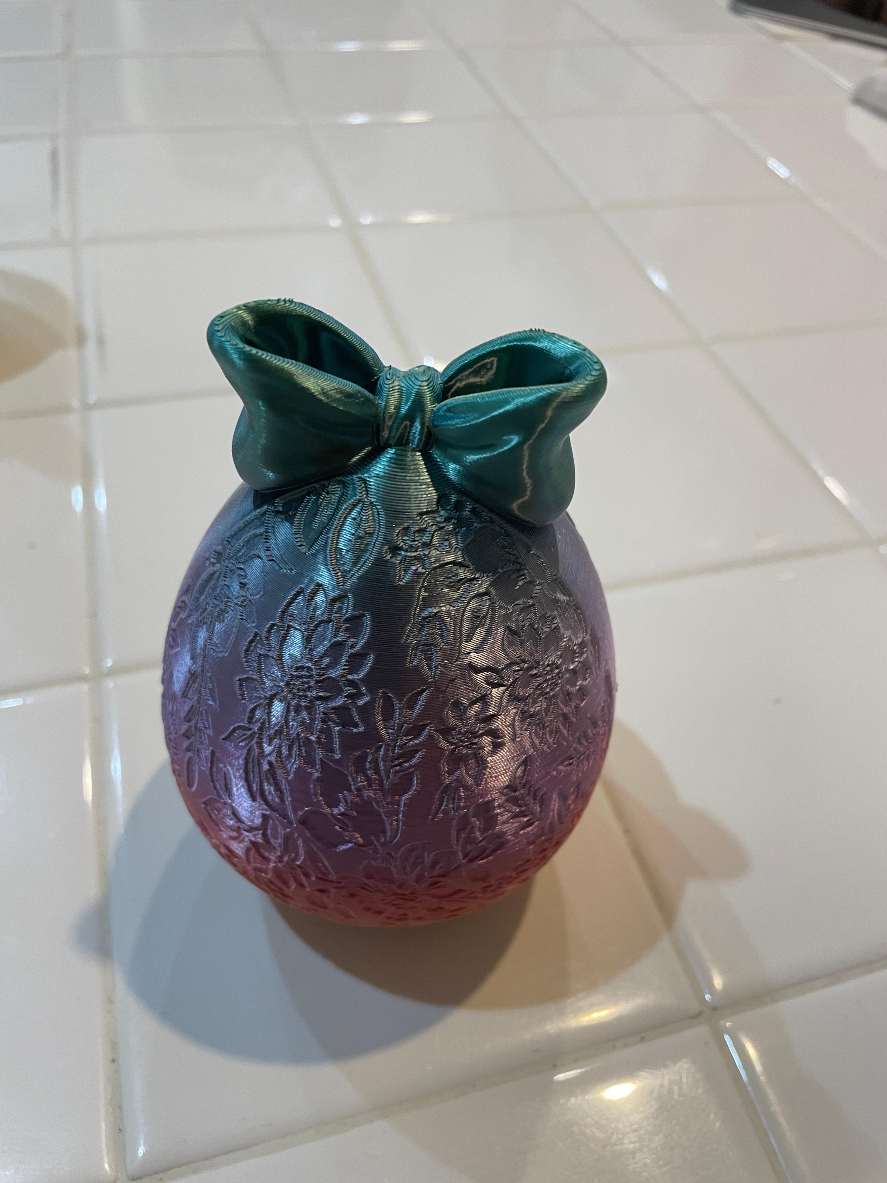 Floral Egg Container 3d model