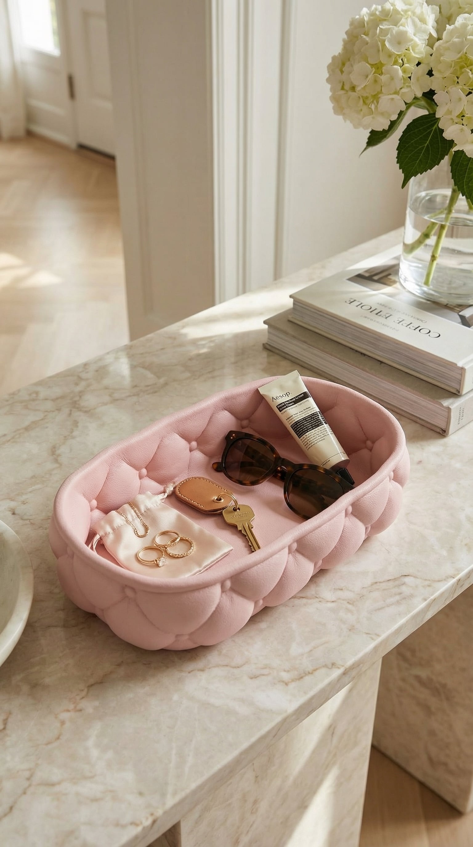 Padded Cloud Catchall Tray STL | Puffy Modern Jewelry & Desk Organizer | Aesthetic Home Decor 3d model