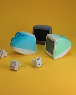 Retro iMac G3 Fidget Clicker Keychain 3d model