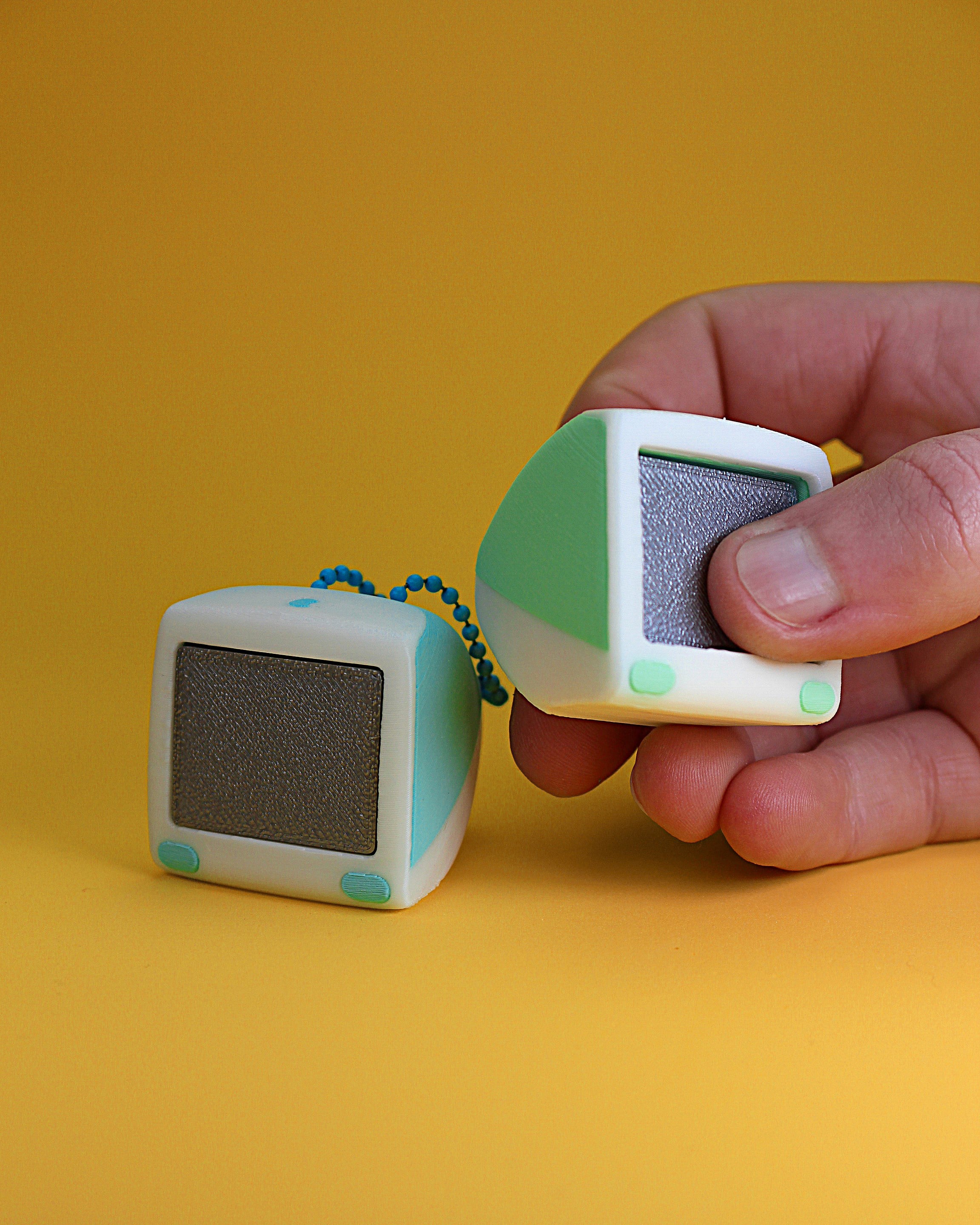 Retro iMac G3 Fidget Clicker Keychain 3d model