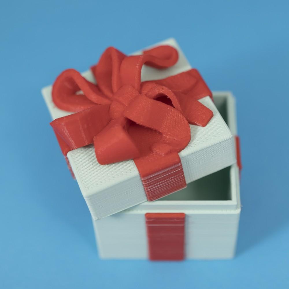 Gift Box Container (Dual Color Version) 3d model