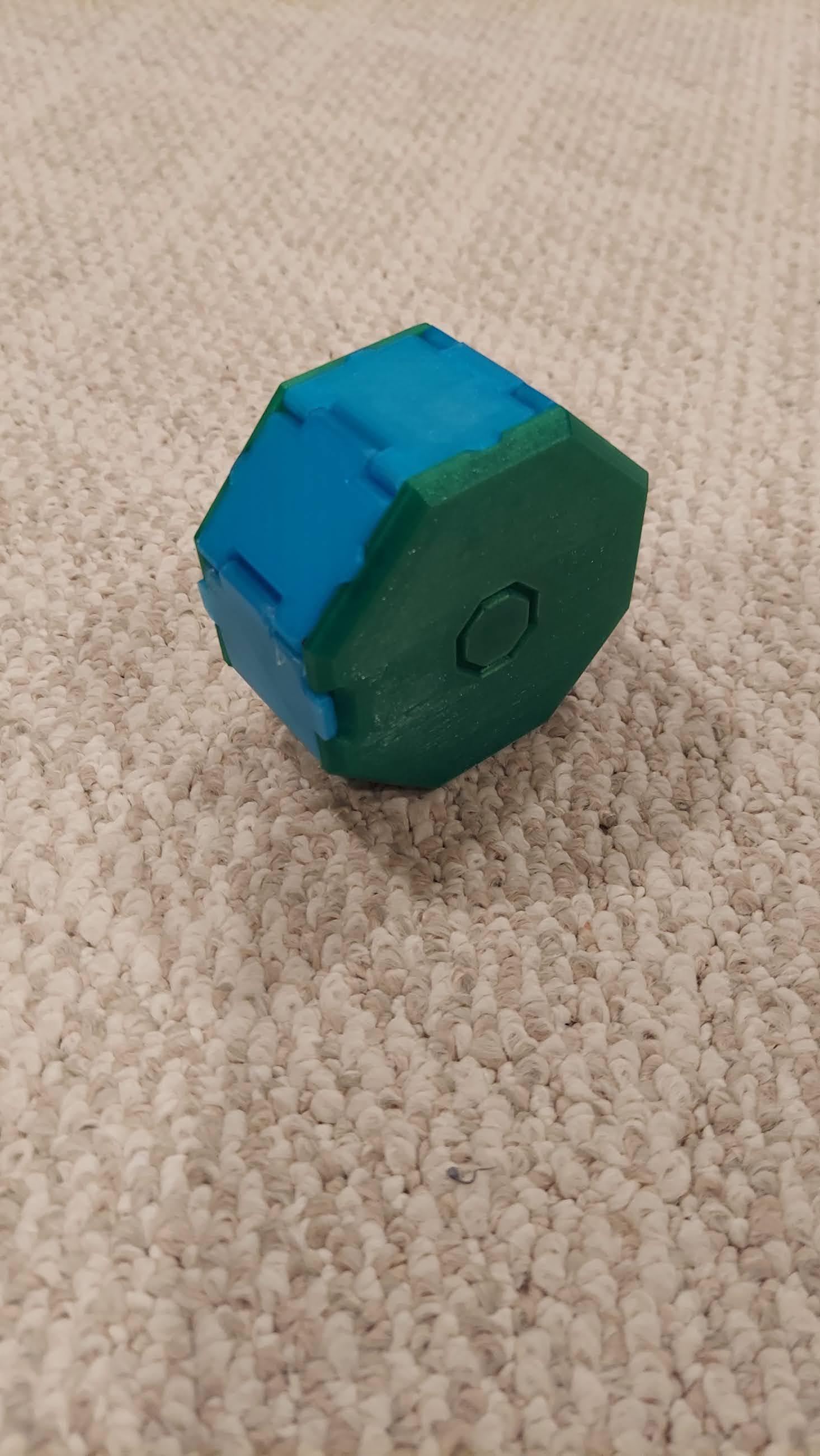 Rolling Storage Box - A small storage octagon, perfect for my ever increasing collection of screws. I found this model thanks to Zack Freedman!

Printed in Cold Fusion Blue and Tritium Green - 3d model