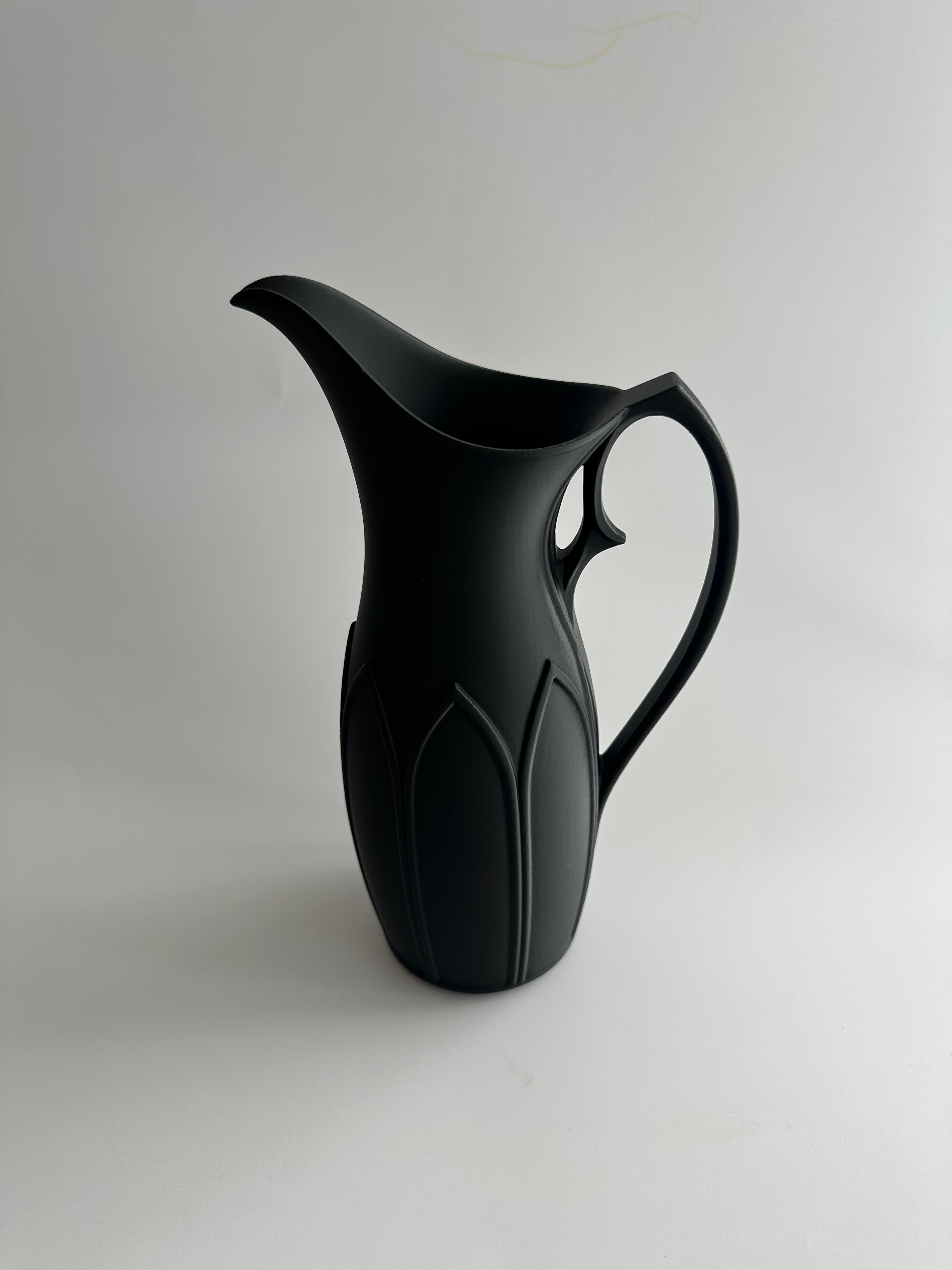 Sleek Gothic Jug 3d model