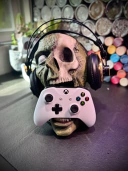 Zombie skull headphones and controller holder..stl 3d model