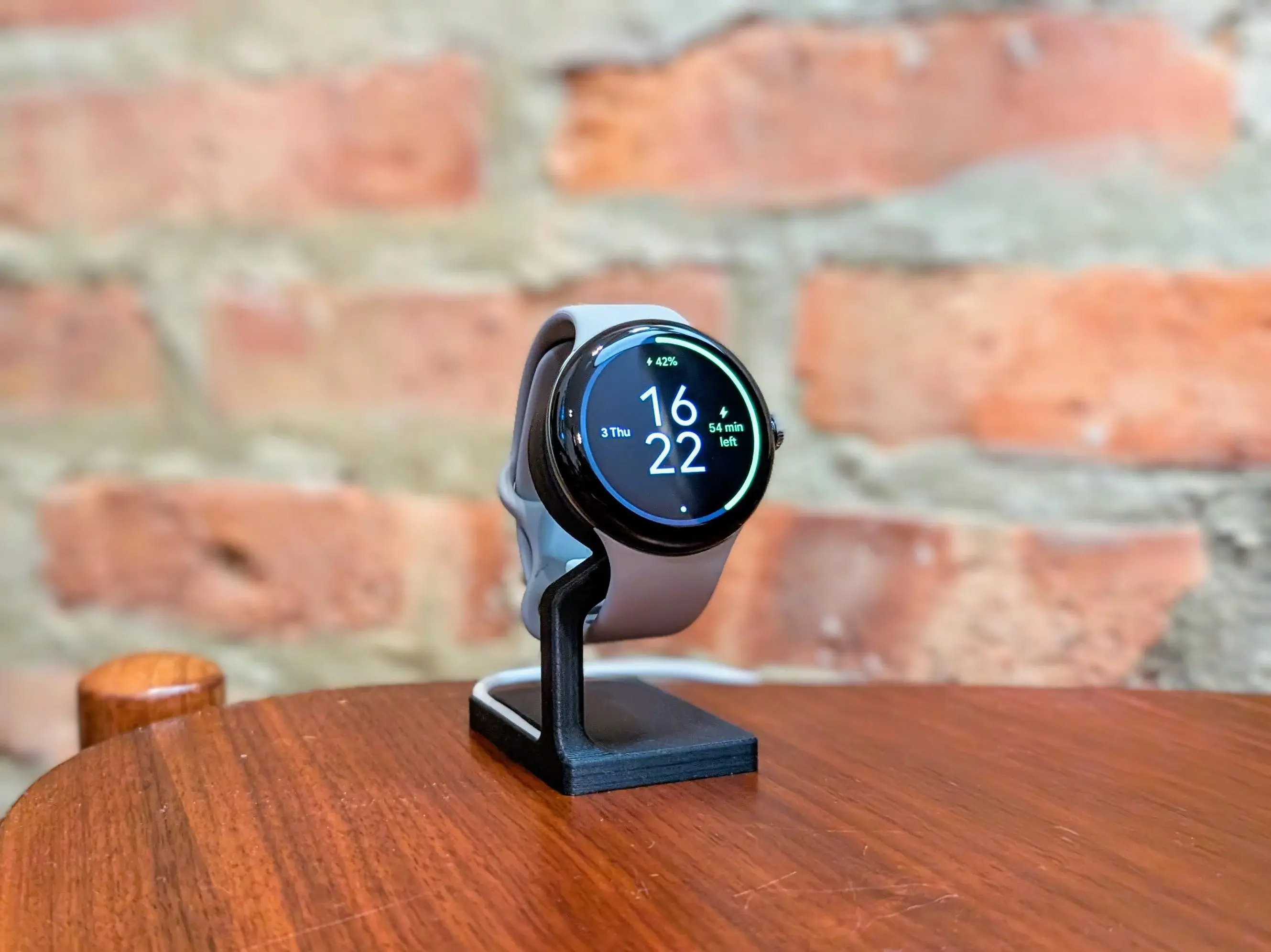 Pixel Watch 2 & 3 Charging Stand - Cliff Hanger 3d model