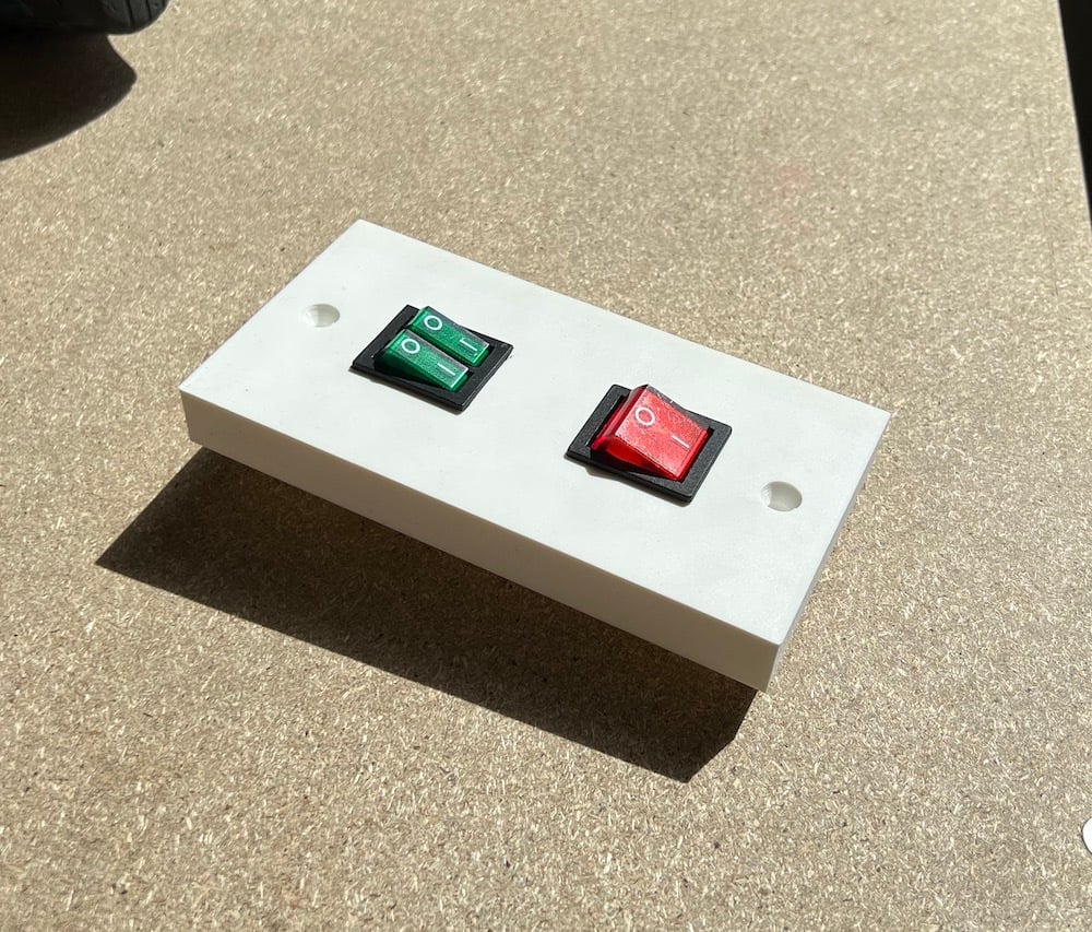 Workshop bench power switch case 3d model