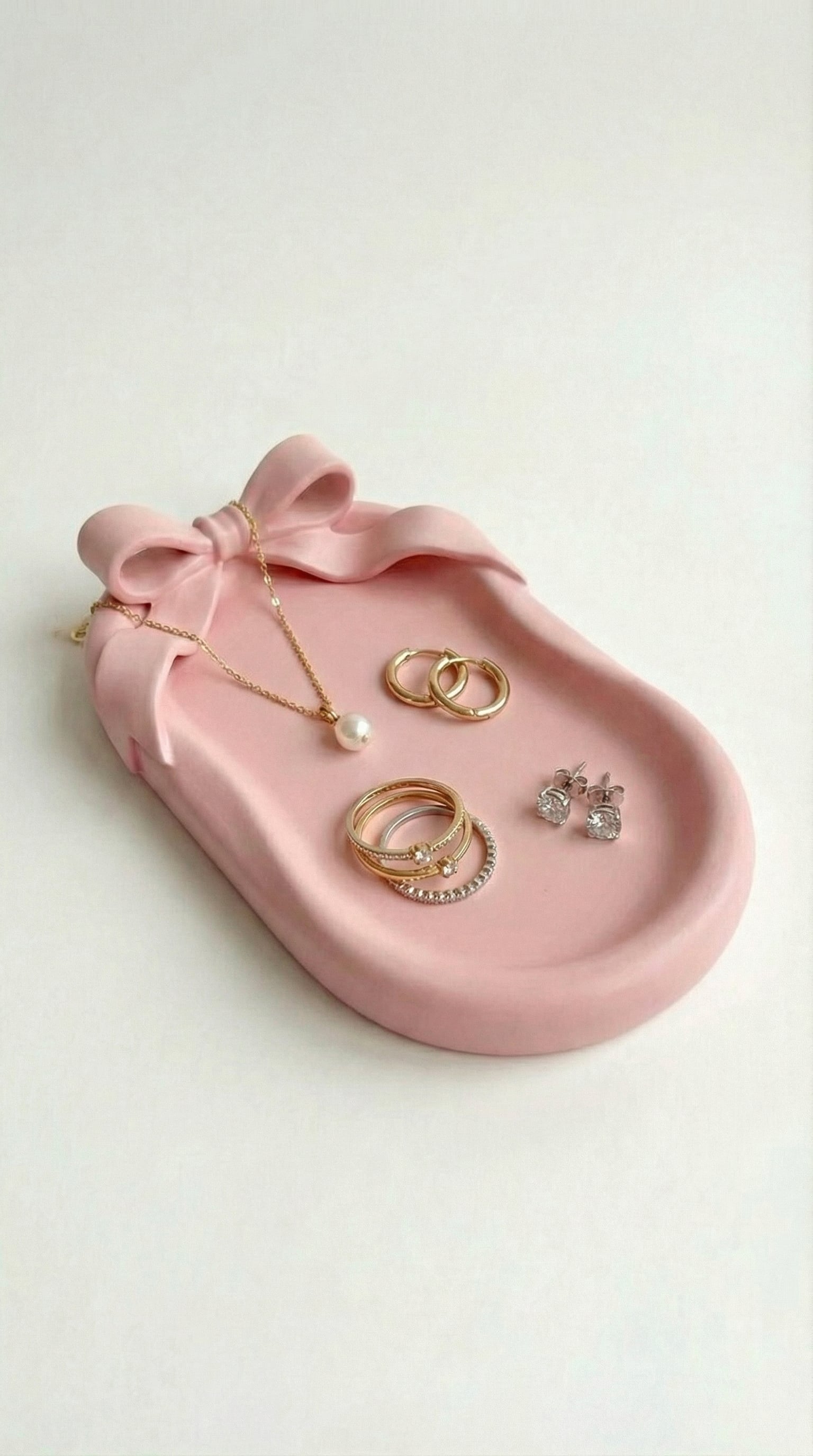 Coquette Bow Jewelry Tray - Minimalist Ribbon Trinket Dish & Ring Holder 3d model