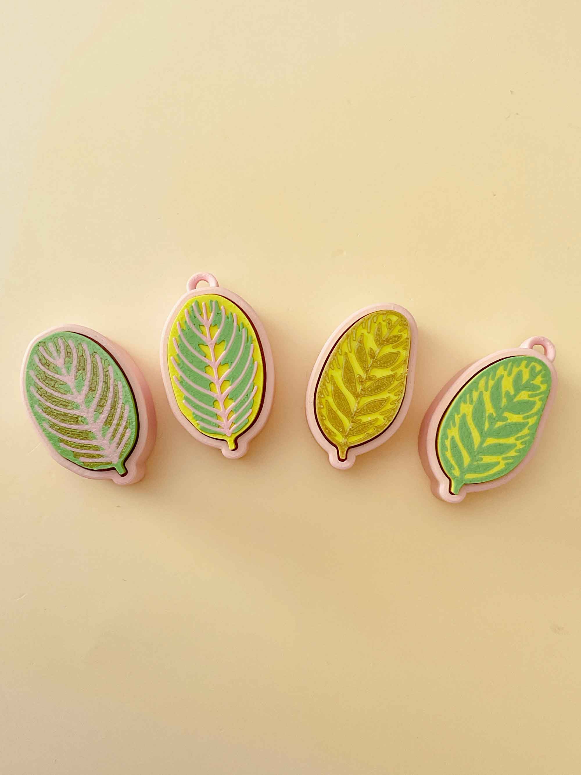 Houseplant Leaf Clicker Keychain Fidget Toy Bundle 3d model