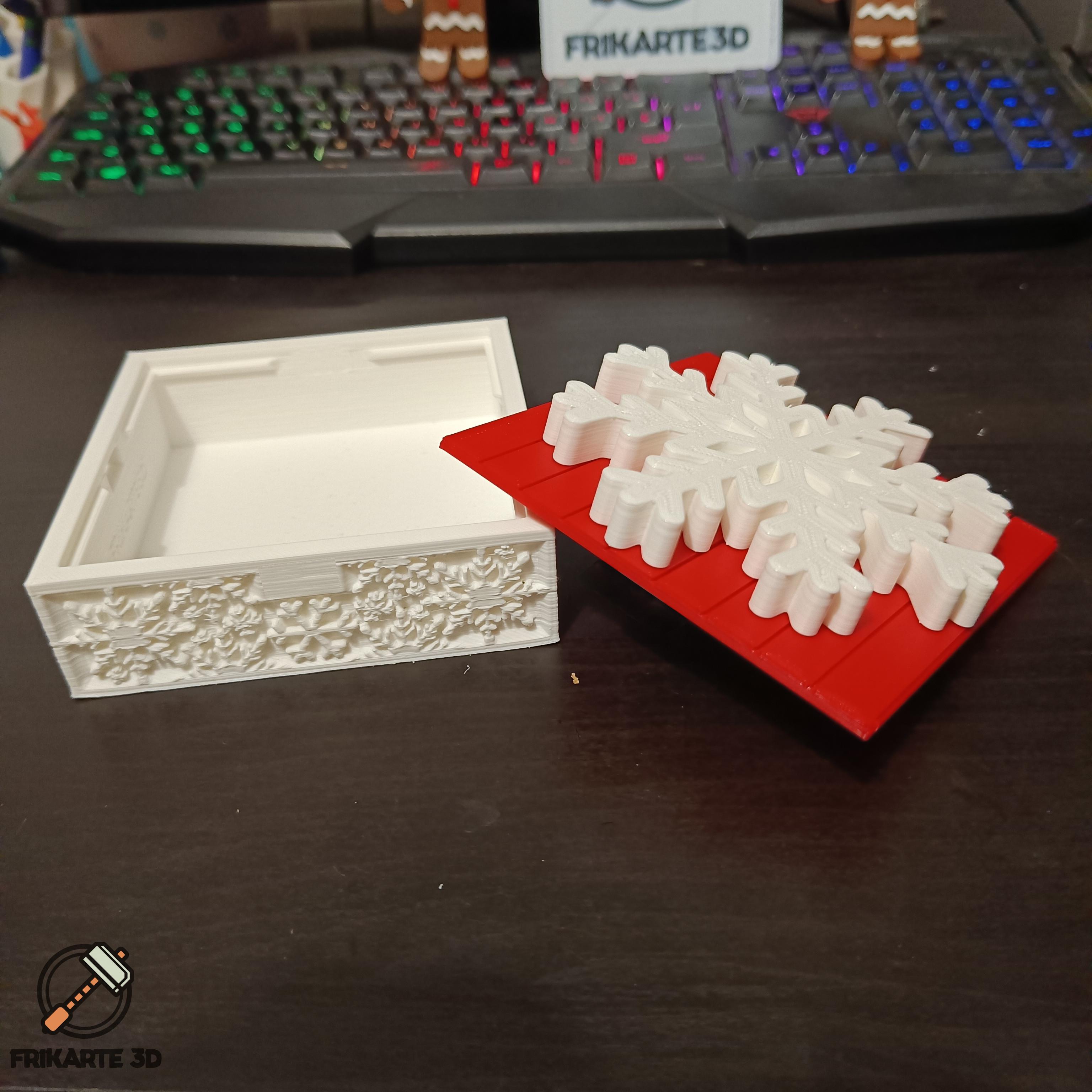 Snowflake Box 3d model