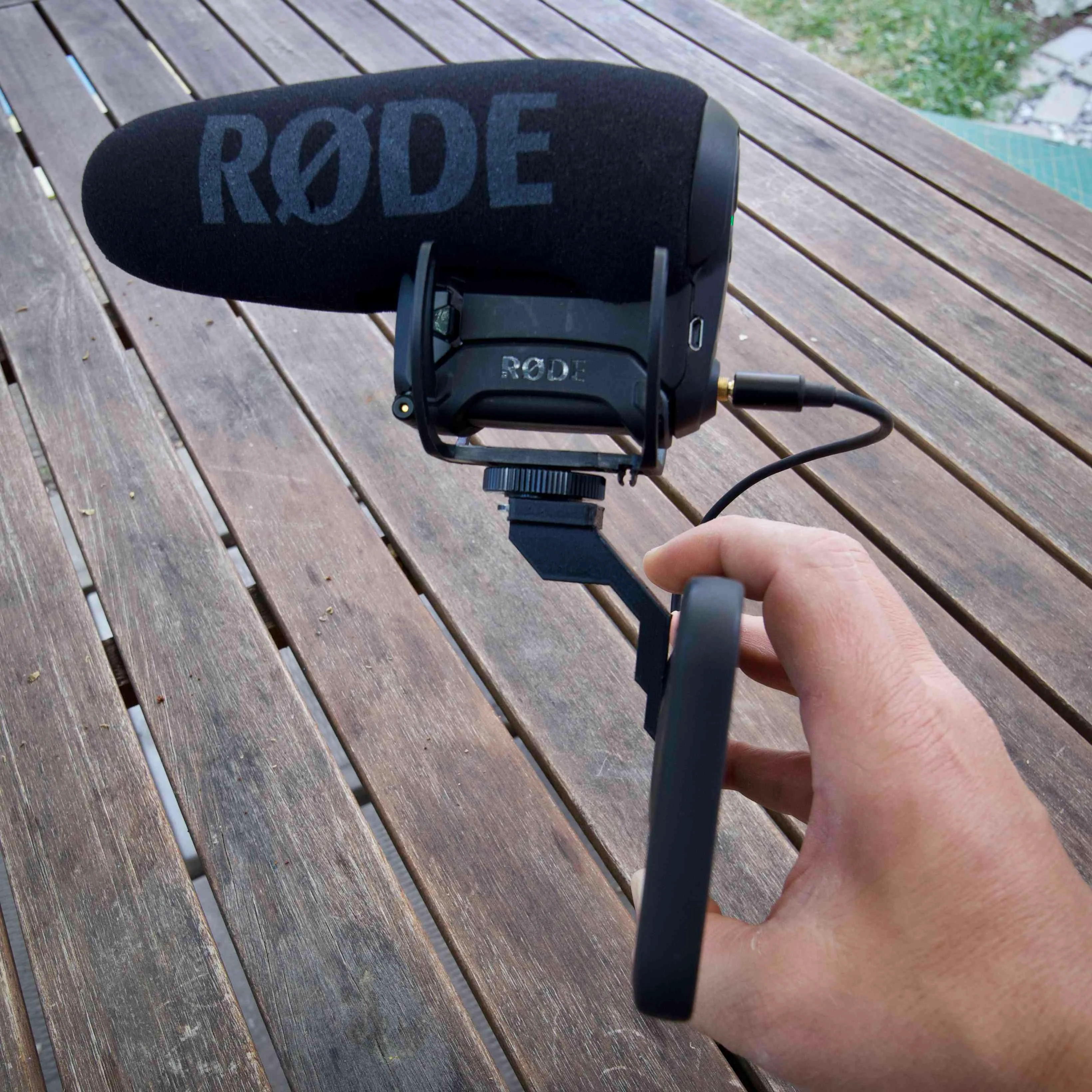 Cold Shoe Mount for Quad Lock® iPhone Case 3d model