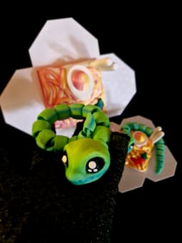 Noodles the Snake with Noodle box *Commercial Version* 3d model