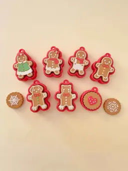 Christmas Gingerbread Cookie Family Clicker Keychain Fidget Toy Bundle 3d model