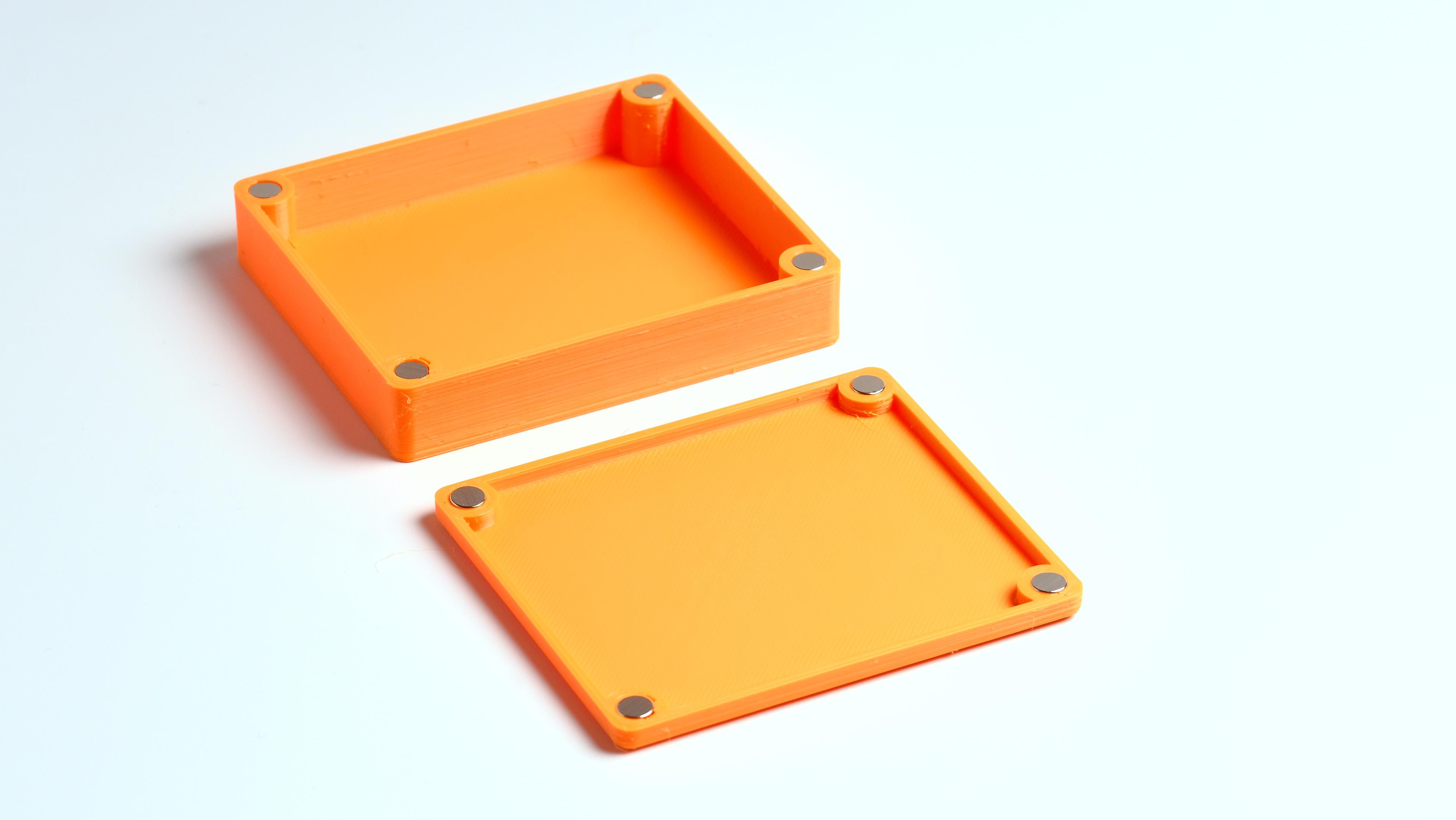 Small Box with Magnetic Lid 3d model