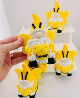 Bee Gnomes 3d model