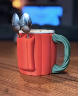 Jack-O-Lantern Ice Cream Holder 3d model