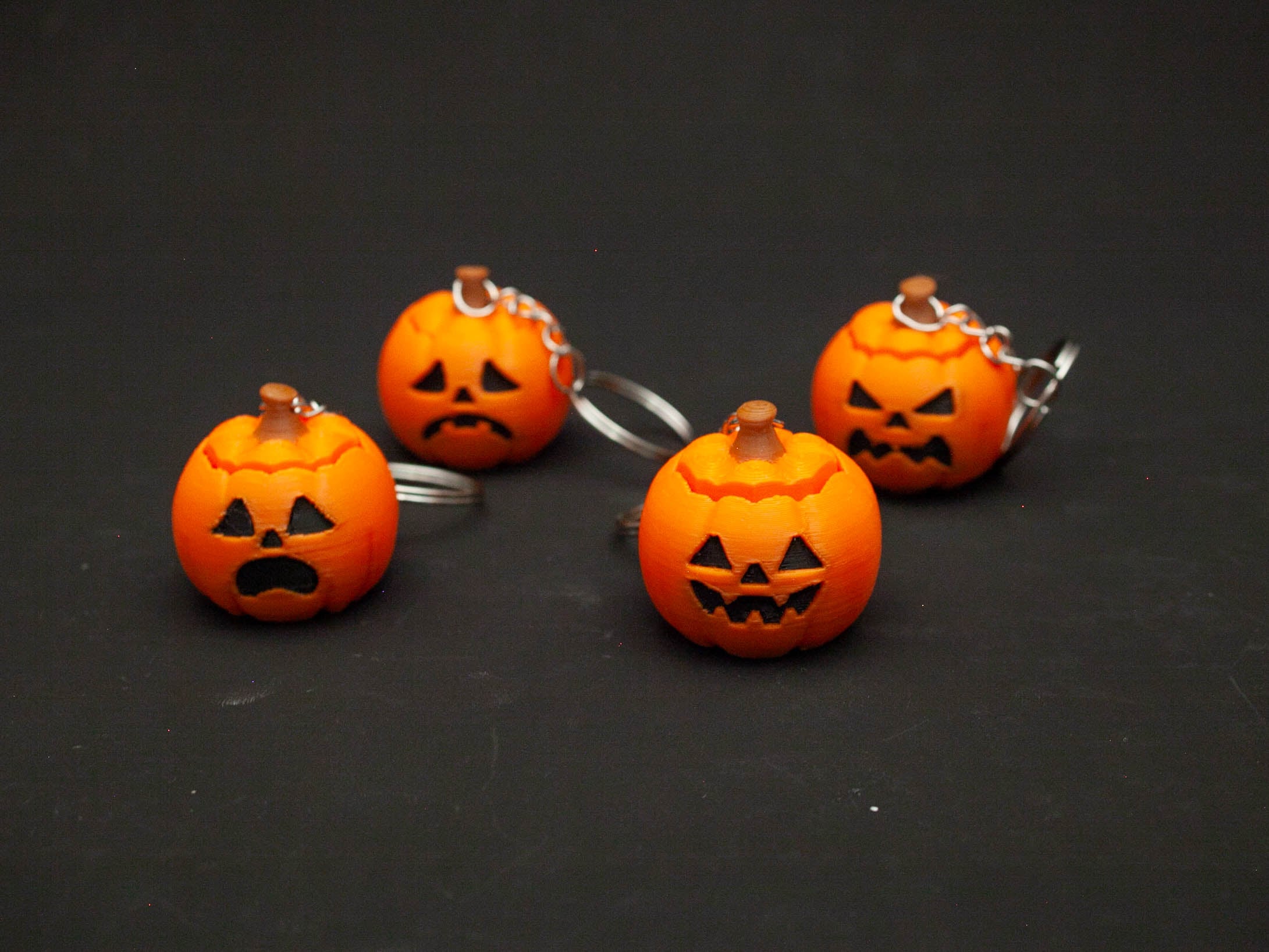 Halloween Pumpkins Clicky Keychains Set 3d model