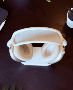 MaxSafe - magnetic charging stand for AirPods Max 3d model