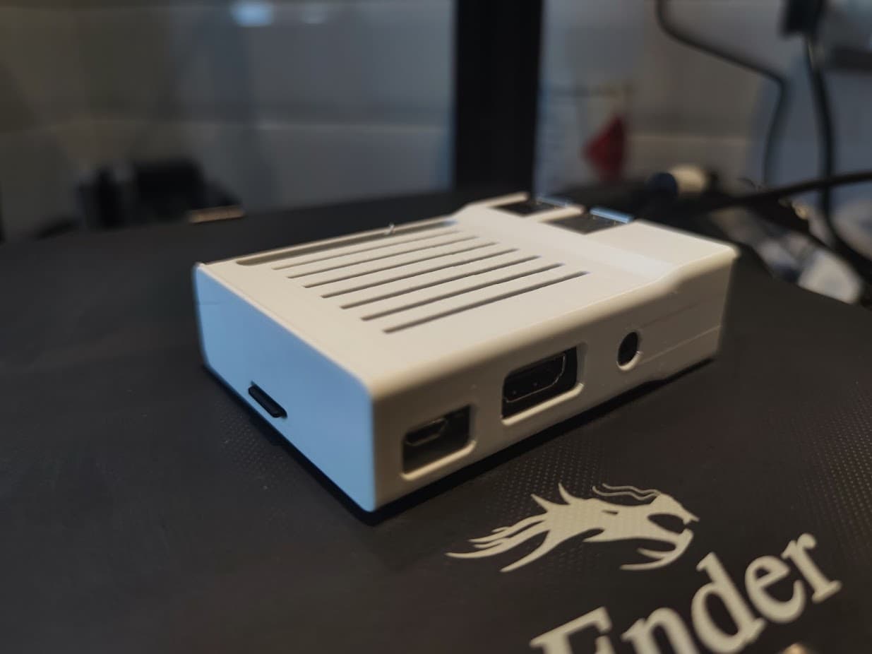 Boltless Raspberry Pi 3B+ case (3, 2 & B+ also fit) - More Cooling, Less Material Used, Printer Mounting Rail 3d model