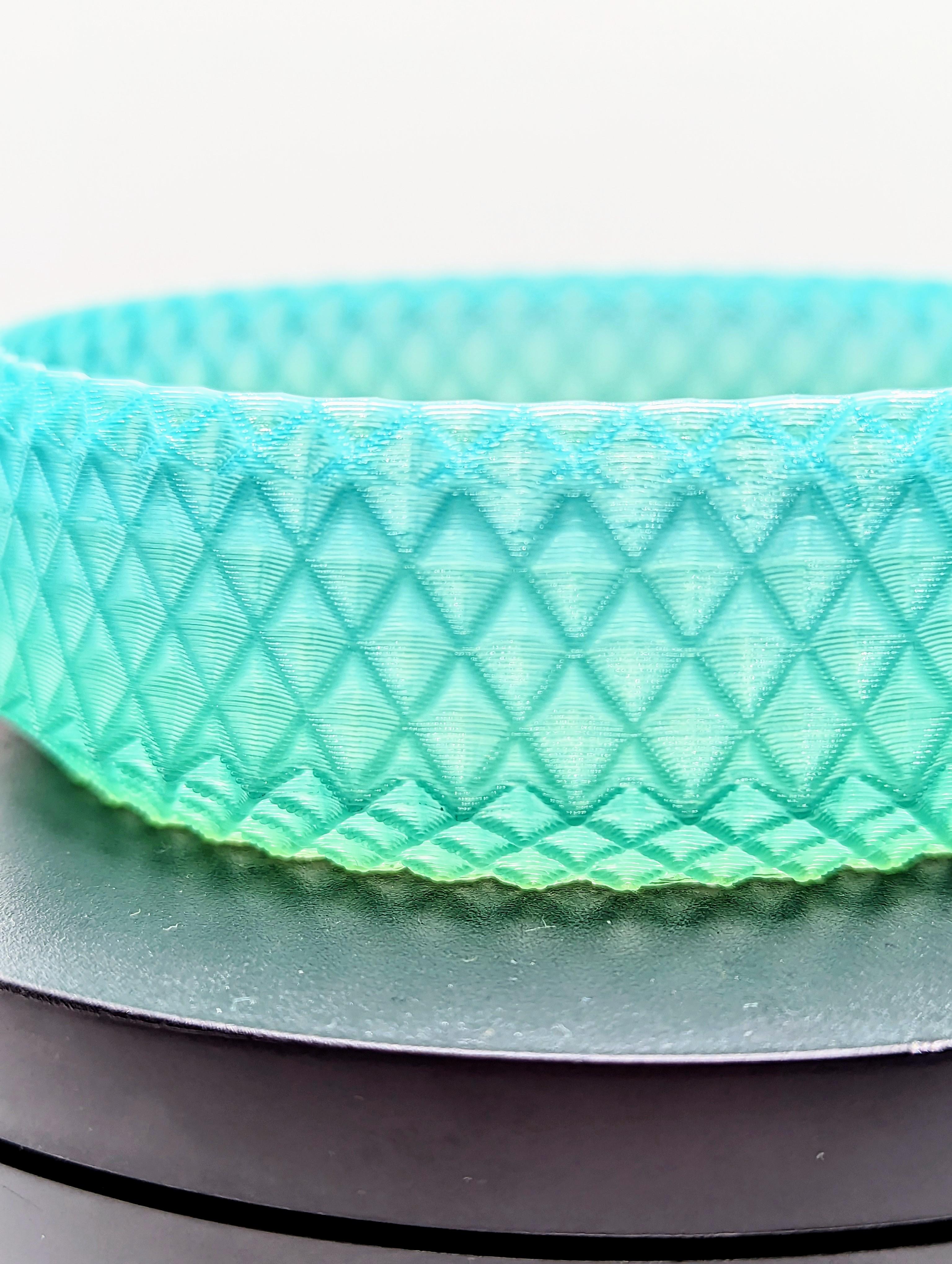 Faceted Dish 3d model