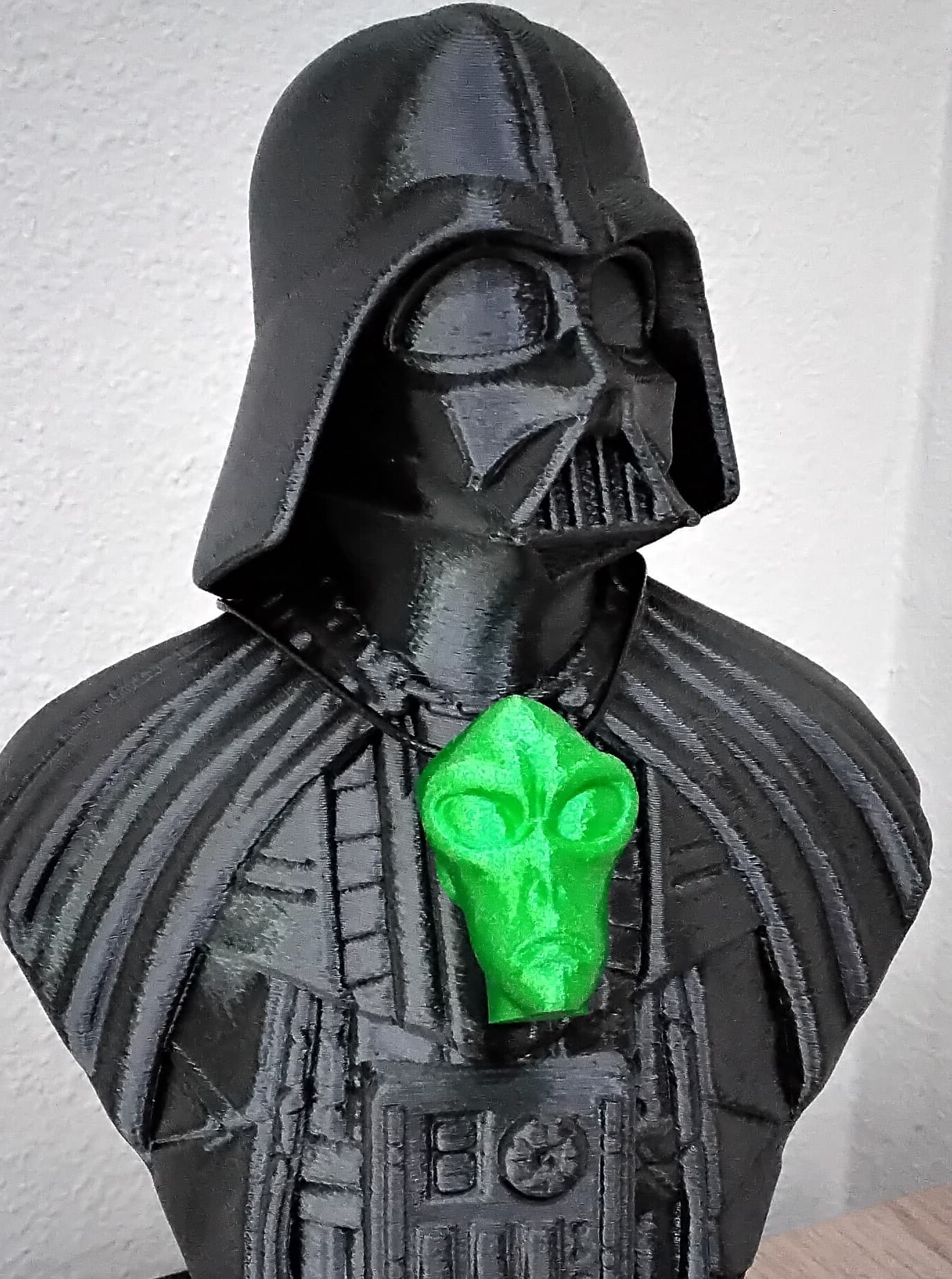 Alien Head Pendant 3d model