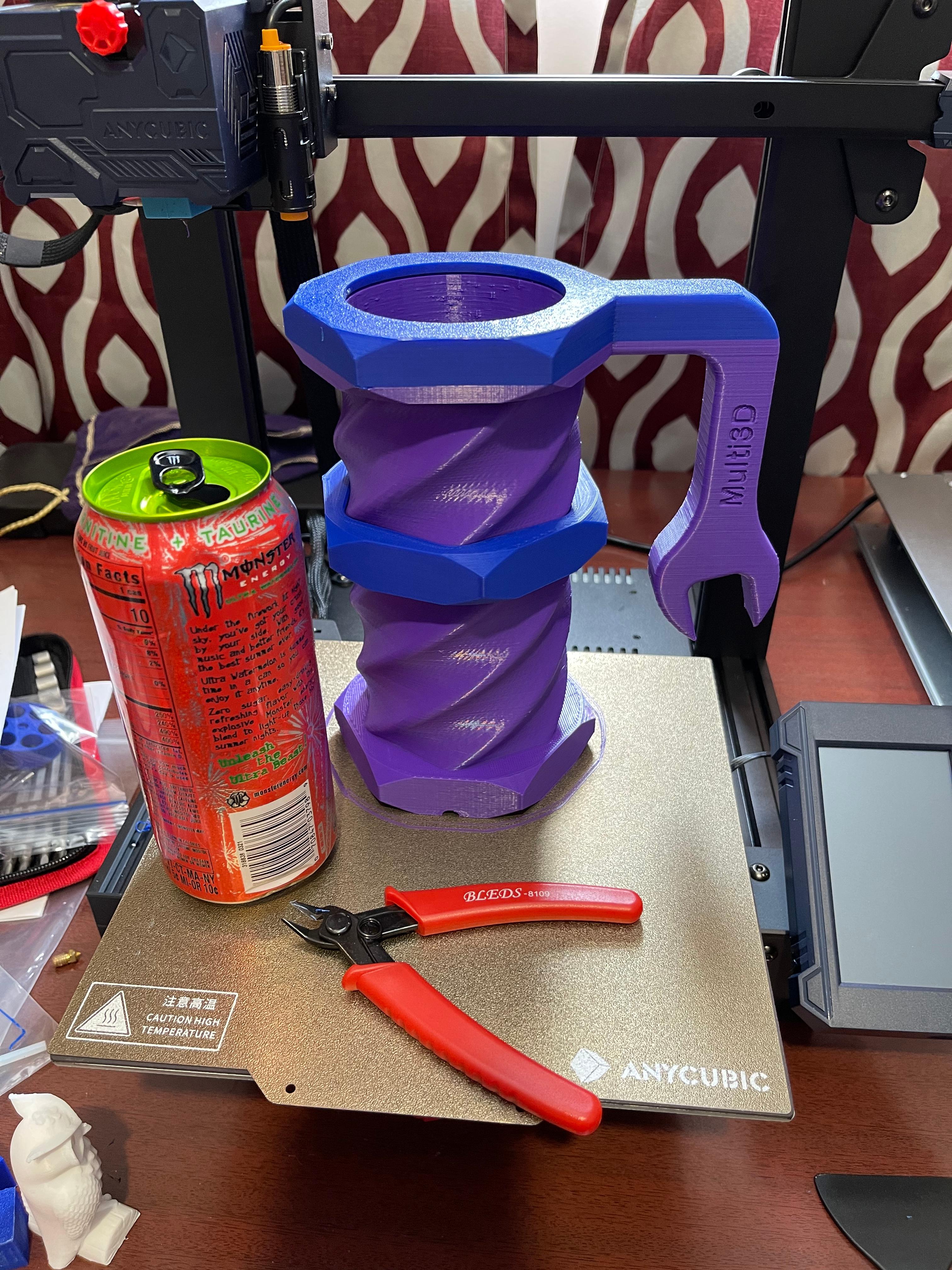 Fidget Can Cup - B.A.C. edition - I recommend scaling the nut part up a few percent otherwise it scratches the sides of the cup - 3d model