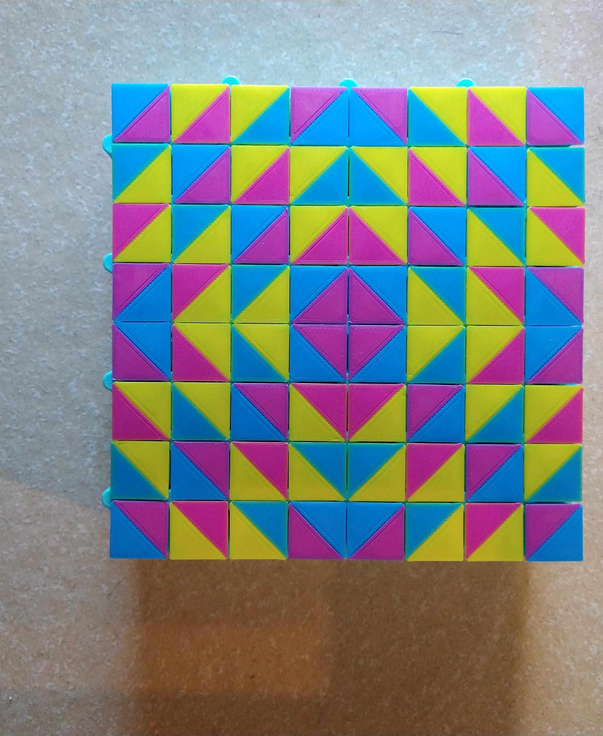 Auxetic Tile // 18mm Diagonal Split - Multicolor x's and concentric diamonds - 3d model
