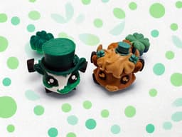 Shamrock Holstein Cow and Shamrock Highland Cow 3d model
