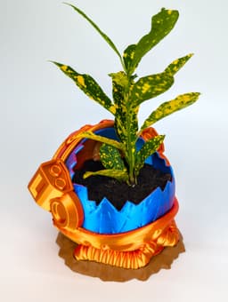 Astronaut Helmet: Planter 3d model