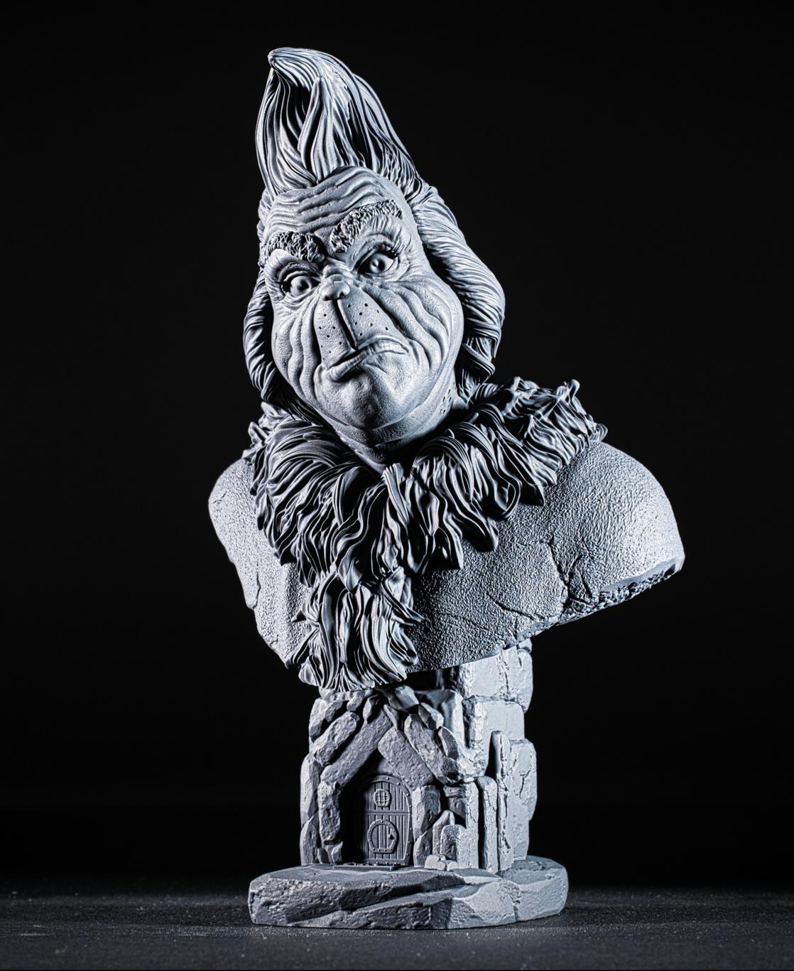 The Grinch bust - (Pre-Supported) - Grinch bust - Printed on Elegoo Saturn 2 with Siraya Tech Fast Navy Grey resin - 3d model