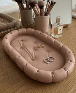 Modern Quilted Jewelry Tray - Aesthetic Vanity Organizer & Trinket Dish 3d model