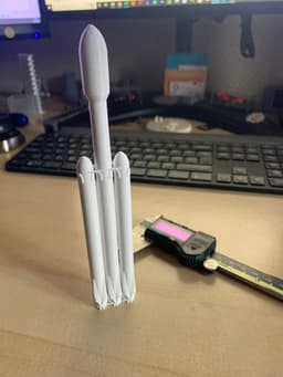 Falcon Heavy Simple 3d model