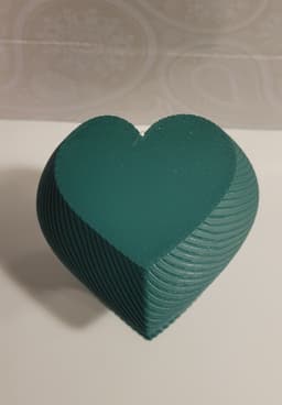 Heart Vase (s) 3d model