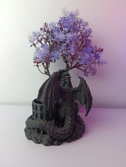 Dragon-shaped pen holder 3d model