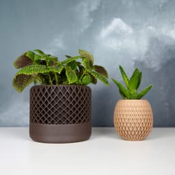 Lattice Planter w. hidden Driptray 3d model