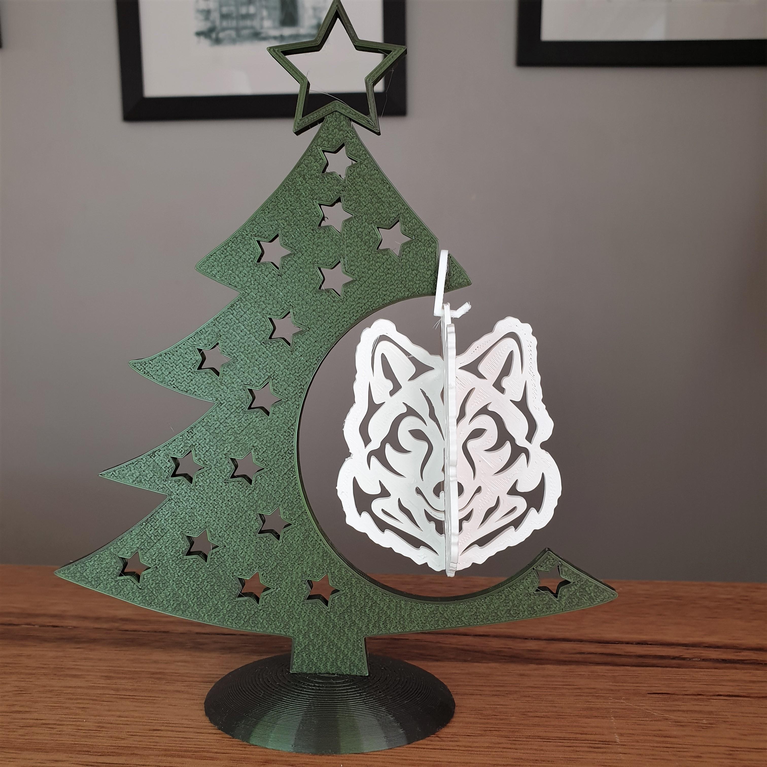 Dog Wolf Christmas Bauble 3d model