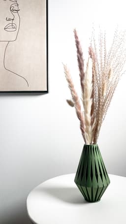 The Onde Vase, Modern and Unique Home Decor for Dried and Flower Arrangements | STL File 3d model