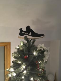 Christmas Tree Shoe Topper (stand)