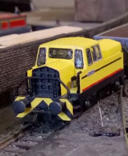 N Gauge Sentinel Diesel Loco 3d model