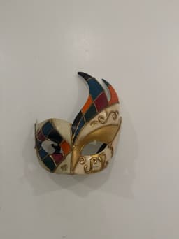 Universal Wall Display Hanger for Venetian Masks | 3 Sizes Included | No Supports | Free STL 3d model