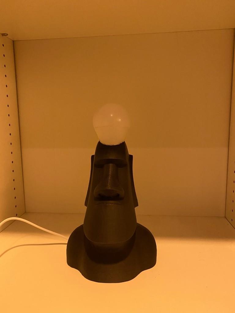 Moai Head - Bright Idea Lamp.  (very simple) 3d model