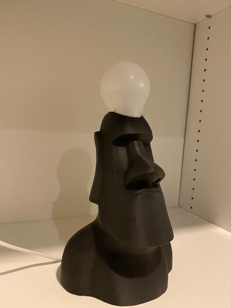 Moai Head - Bright Idea Lamp.  (very simple) 3d model
