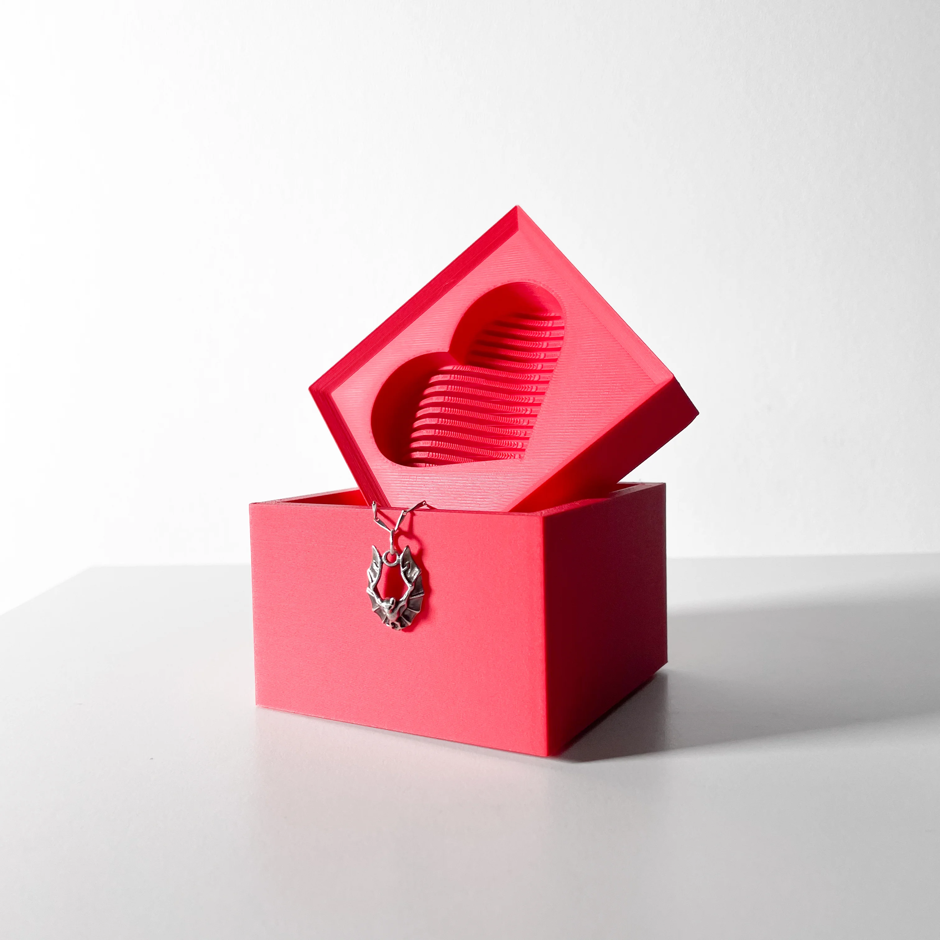 Valentine's Day Gift Box or Jewelry Holder | Modern Heart Gift Box 3d model