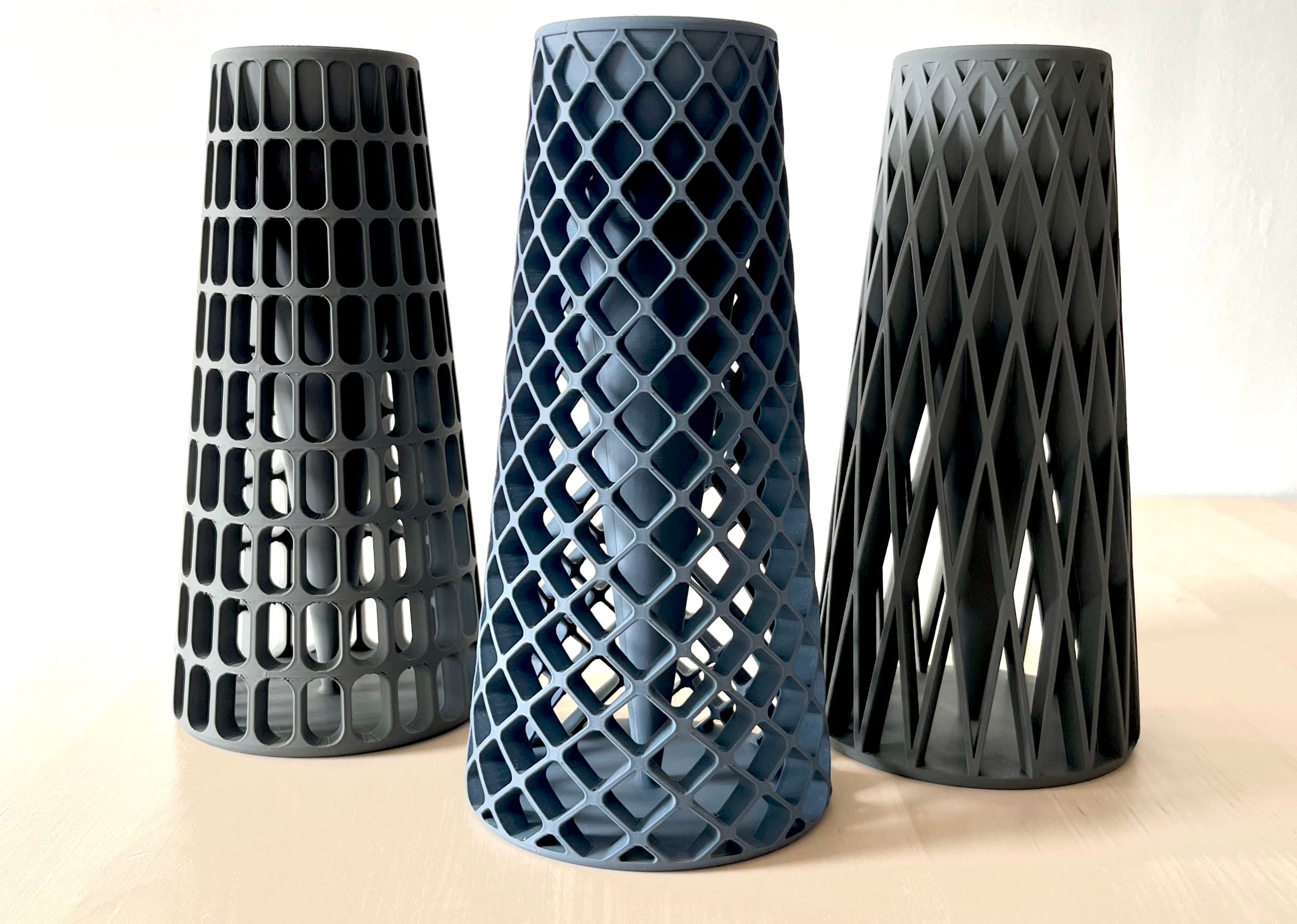 Funnel vase 3d model