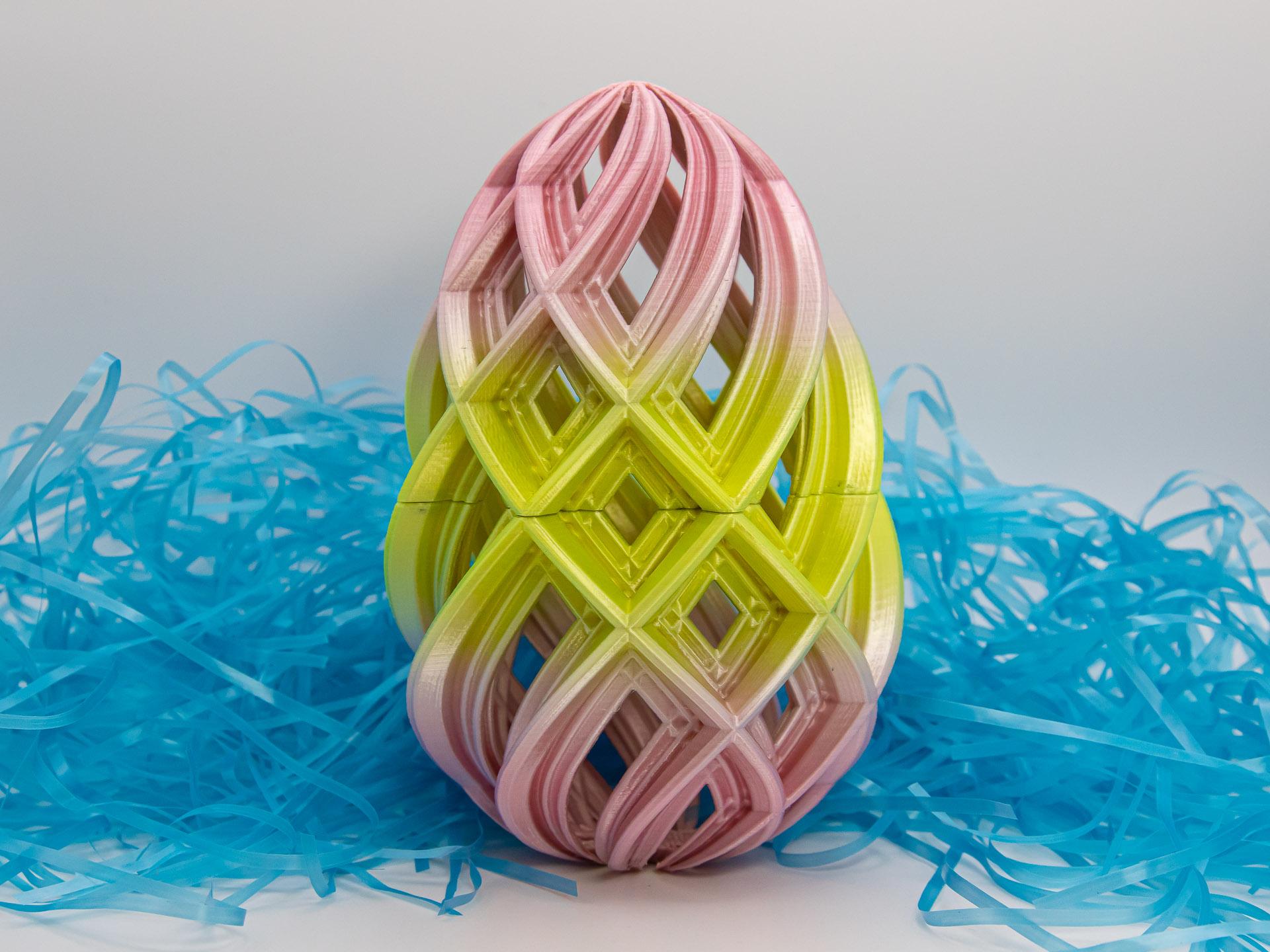 Large Spiral Easter Egg 3d model