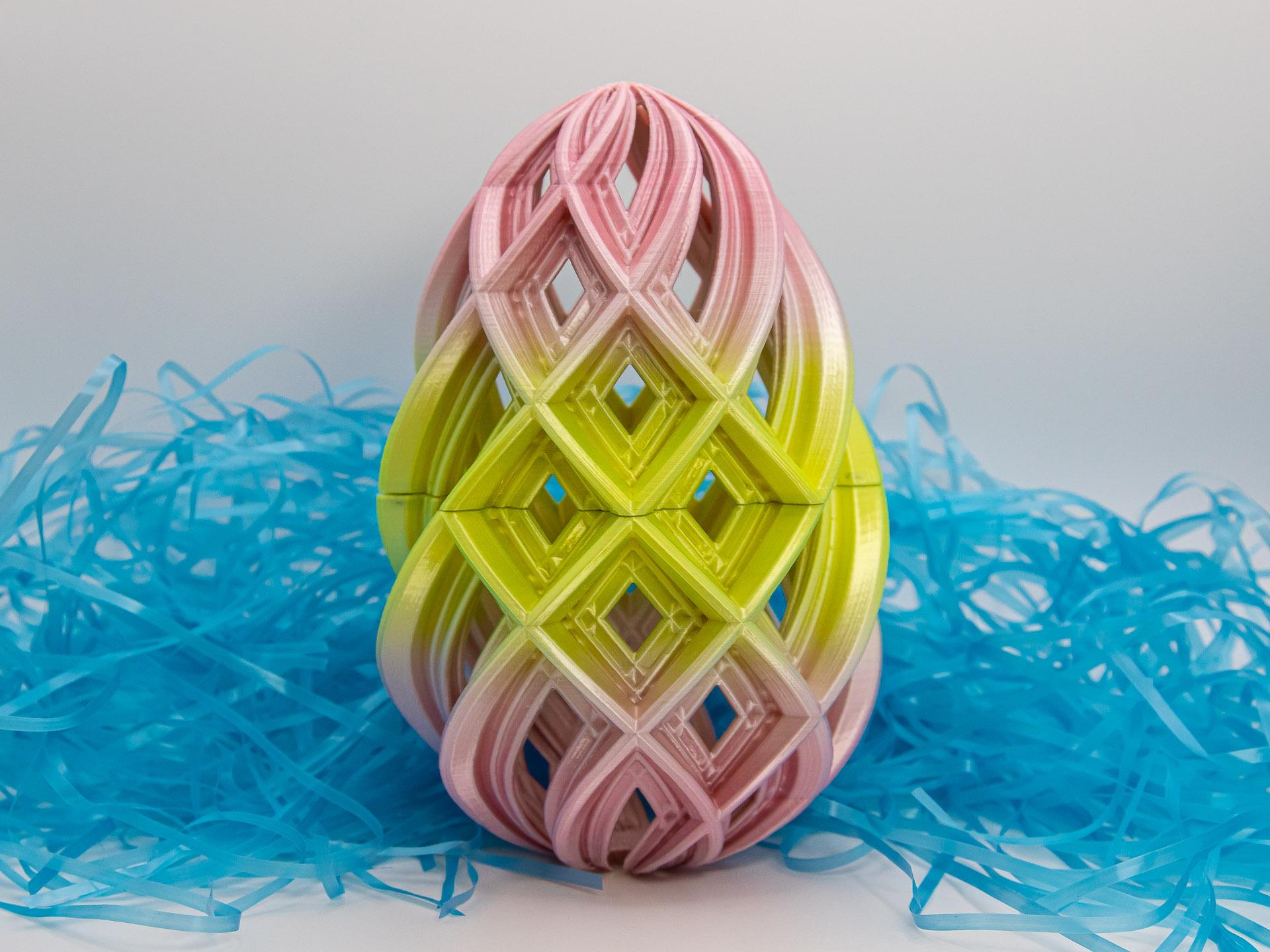Large Spiral Easter Egg 3d model