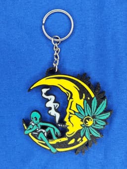 Moon Alien Cannabis Keychain 3d model