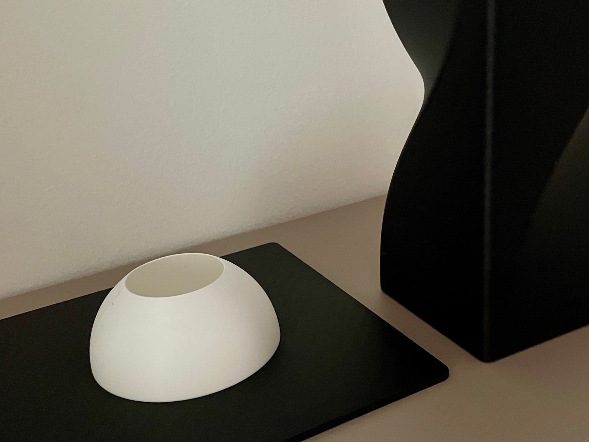 Noir, desk lamp. 3d model