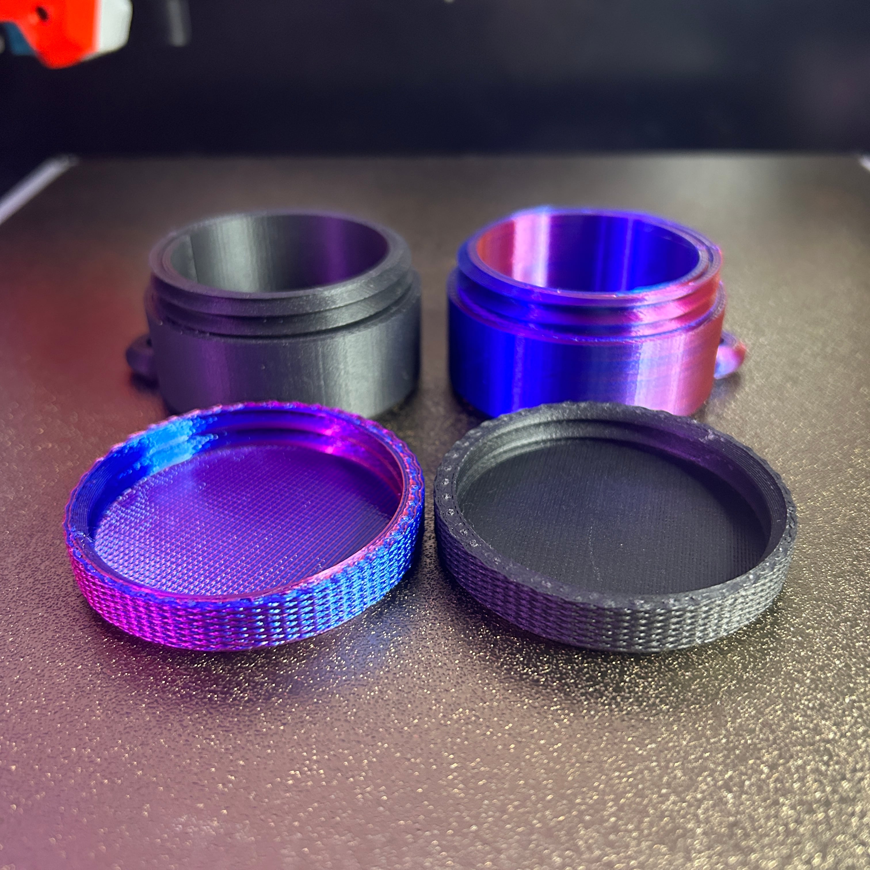 Threaded Container (Knurled Cap) 3d model